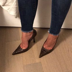 Charles David Crocodile Brown Pumps